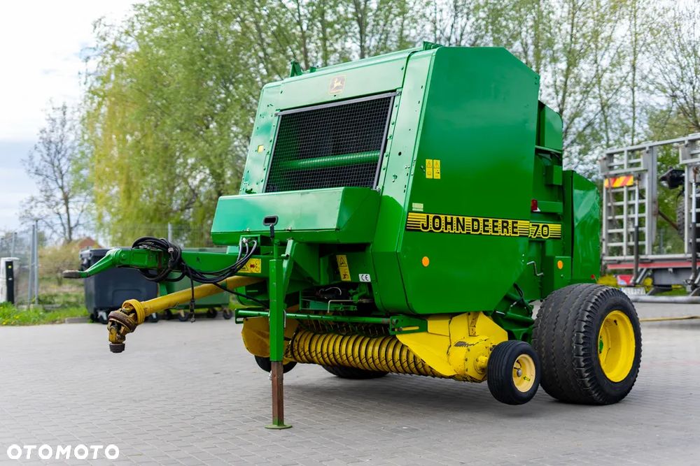 John Deere 570 Stan Idealny Posiadam wiele maszyn Prasa Ciągnik Rozrzutnik - 15