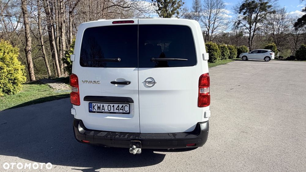 Opel Vivaro - 10