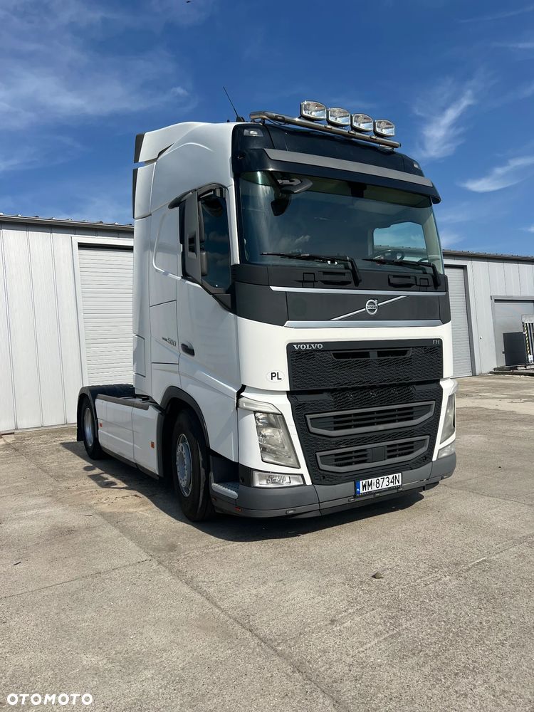 Volvo FH - 1