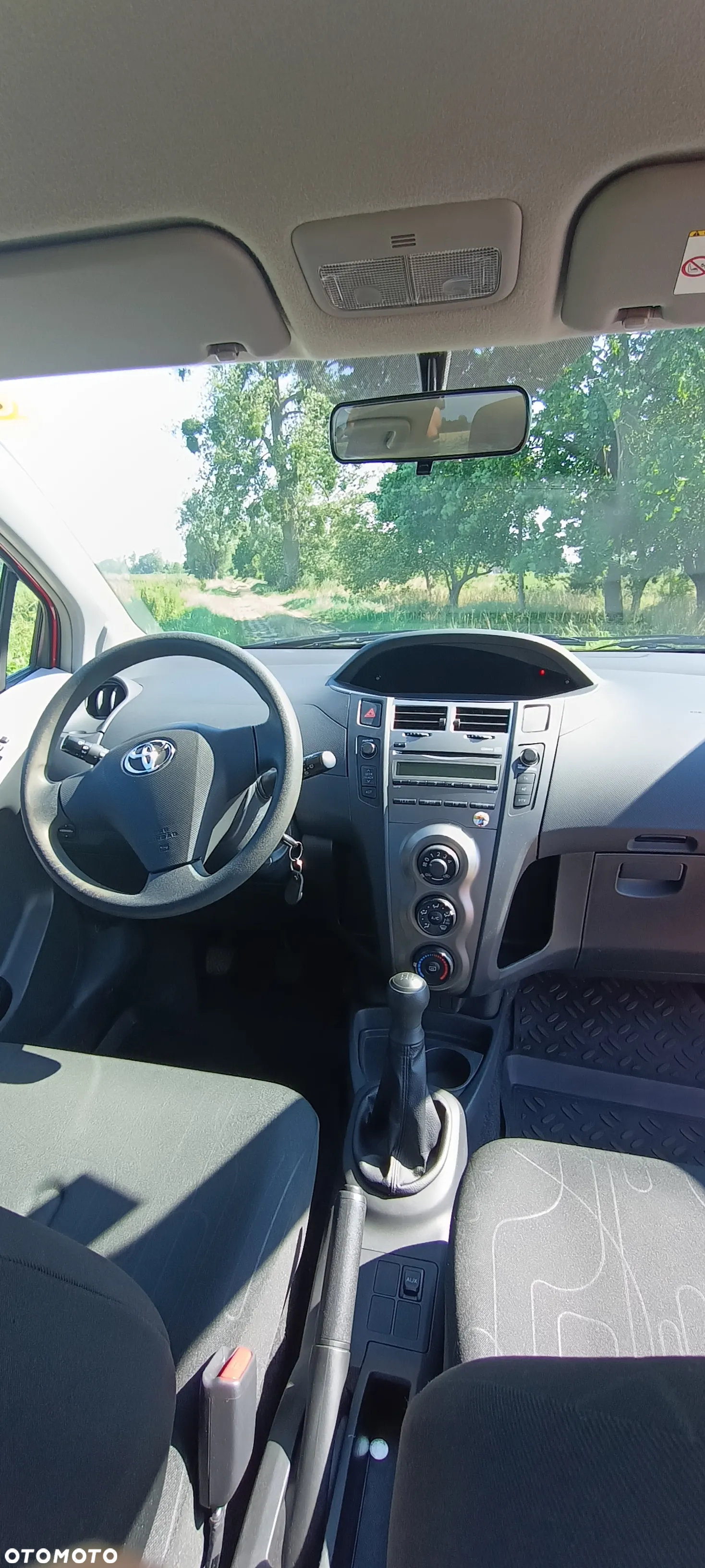 Toyota Yaris - 6