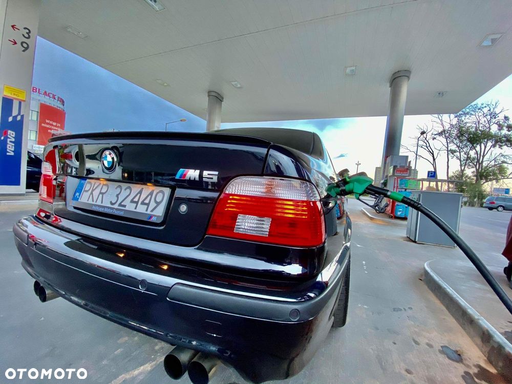 BMW M5 Standard - 18