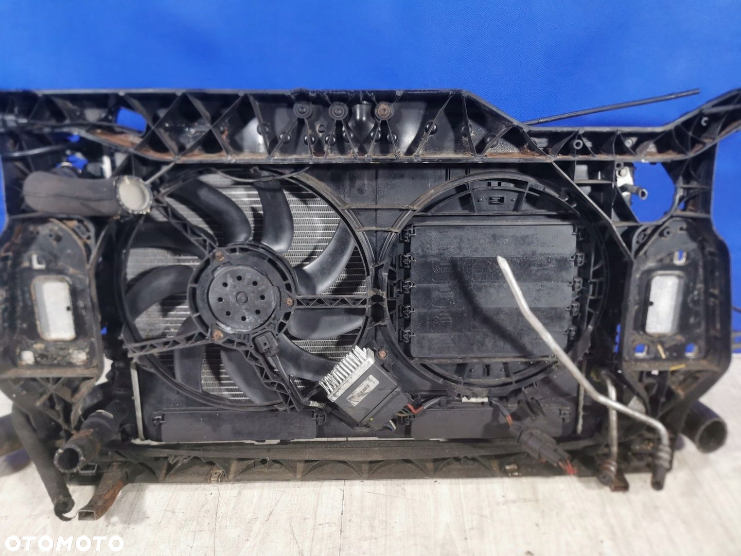 Audi A4 B8 8K 2007/2011 wzmocnienie pas chłodnice 2.0 TDI Automat - 3