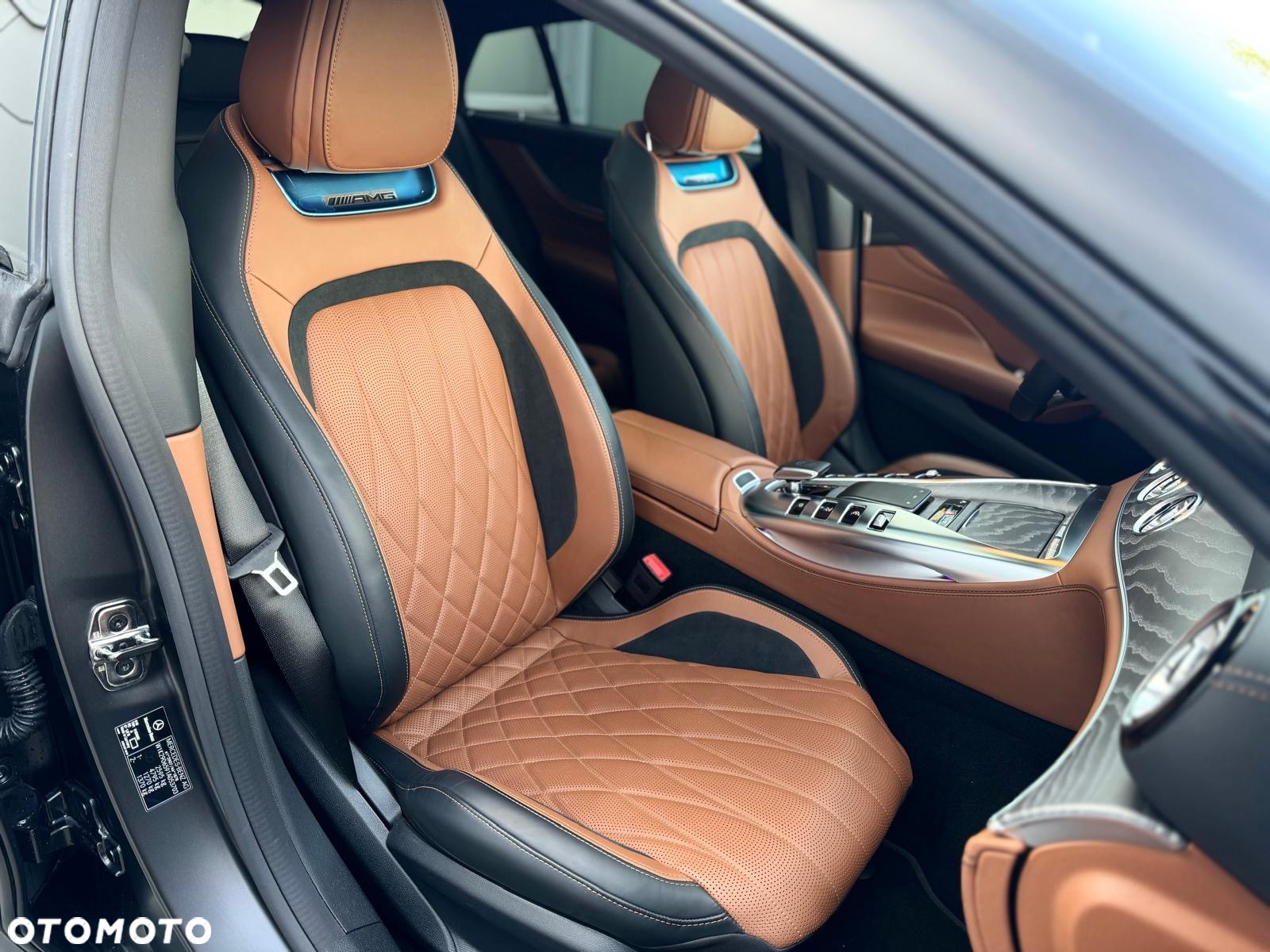 Mercedes-Benz AMG GT 43 4-Matic+ - 30