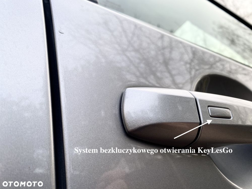 Nissan Qashqai 1.3 DIG-T MHEV N-Connecta Xtronic - 9