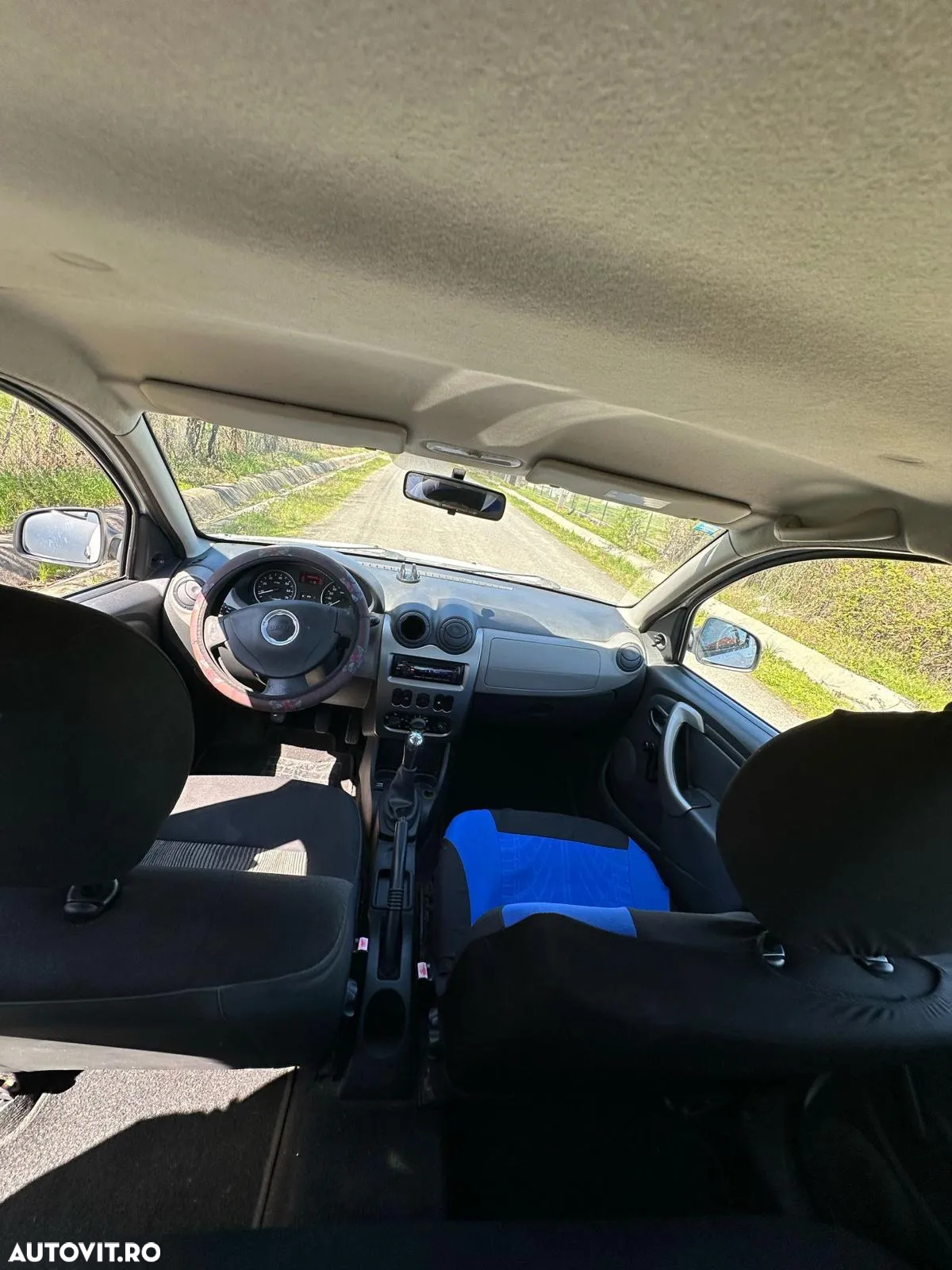 Dacia Sandero 1.4 MPI Ambiance - 8