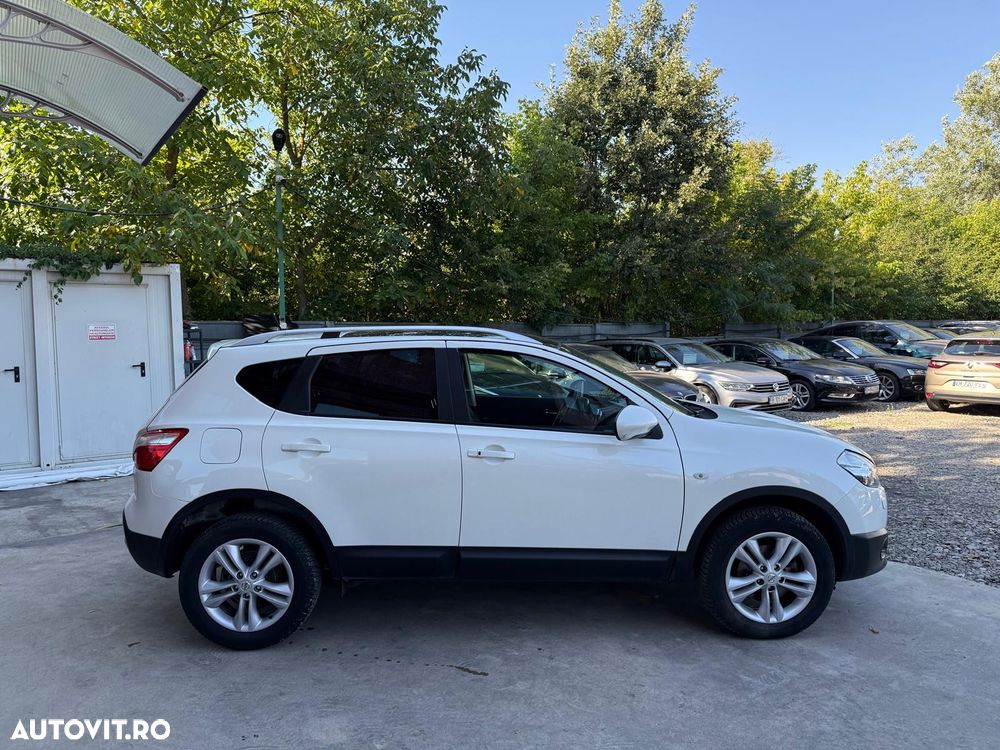 Nissan Qashqai 1.6 DCI TEKNA+ - 34