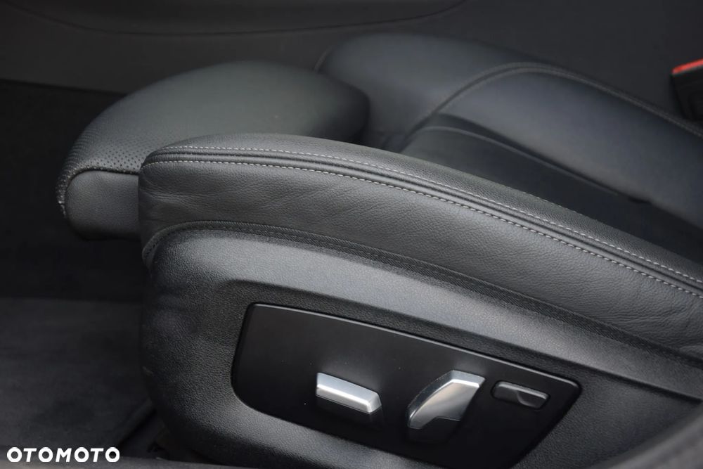 BMW Seria 5 - 13