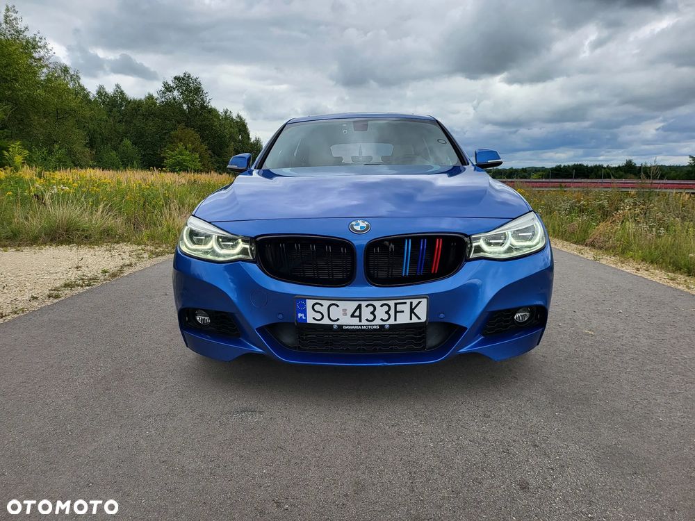 BMW Seria 3 328i Touring xDrive Sport-Aut Luxury Line - 2
