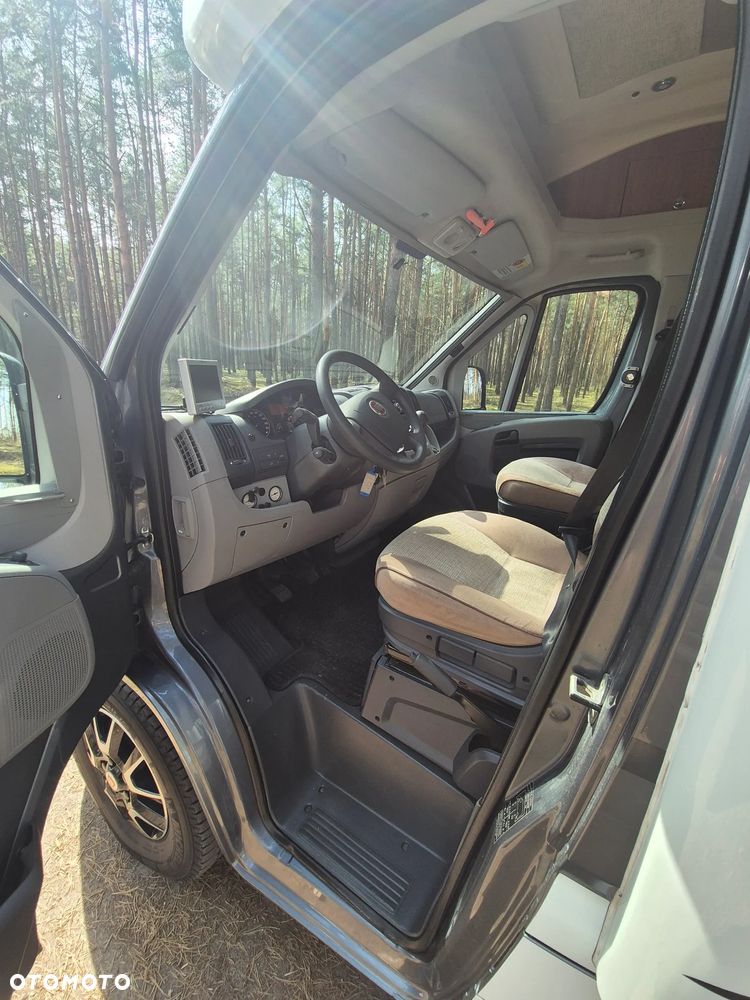 Adria Coral S670SL - 24