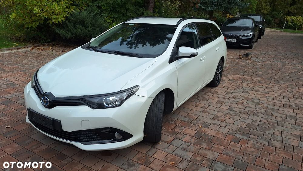 Toyota Auris 1.8 HSD Luna - 3