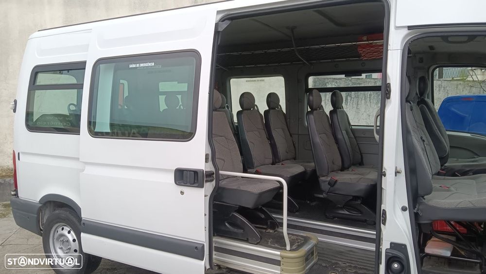 Renault Master 2.5 dCi L3H3 3.5T 120 SE PC - 10