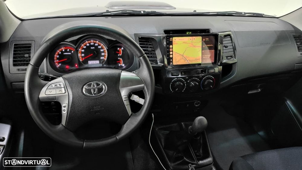 Toyota Hilux 2.5 D-4D 4WD CD T+Nav+PM - 9