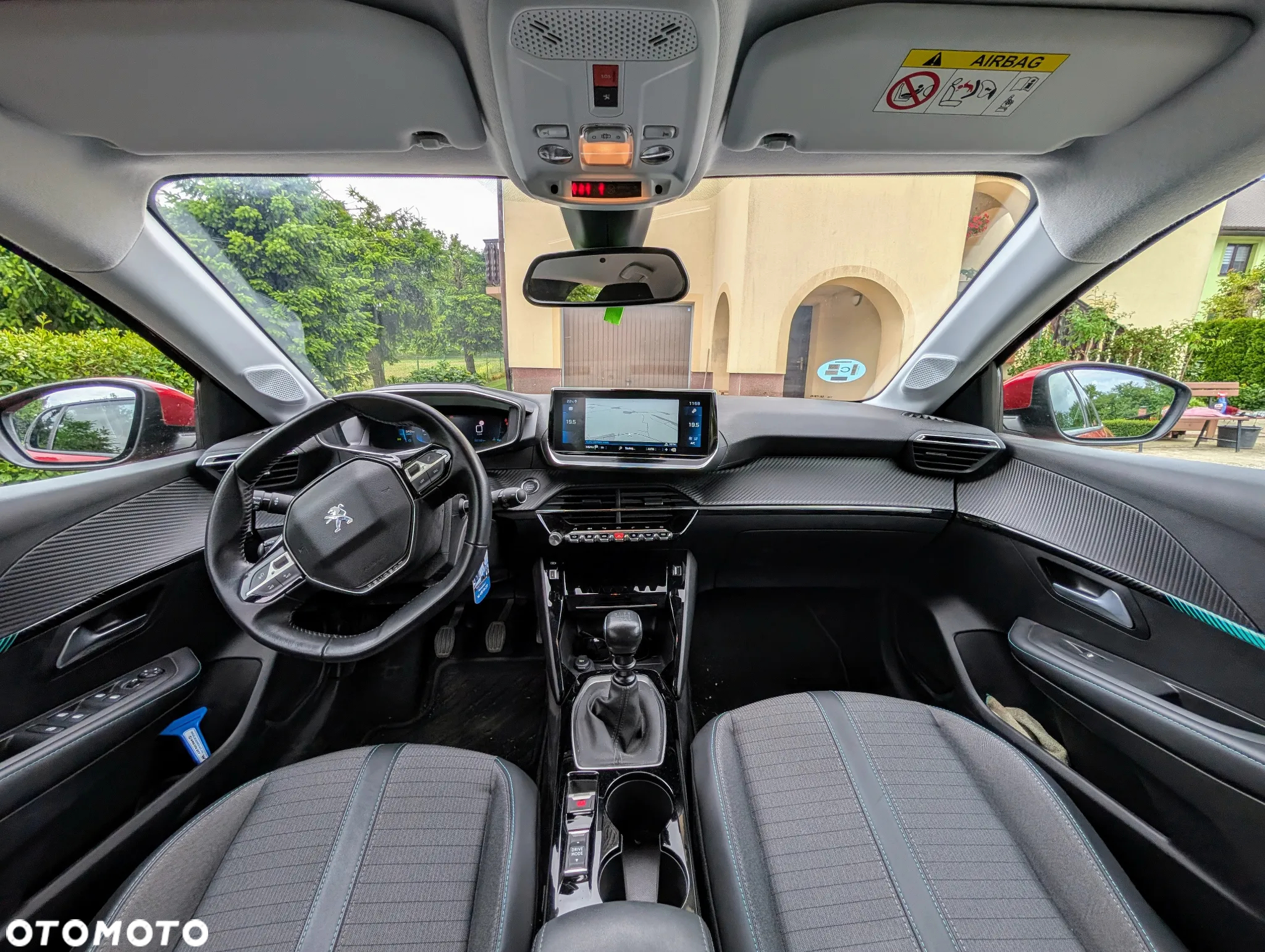 Peugeot 208 1.2 PureTech Allure Pack S&S - 11