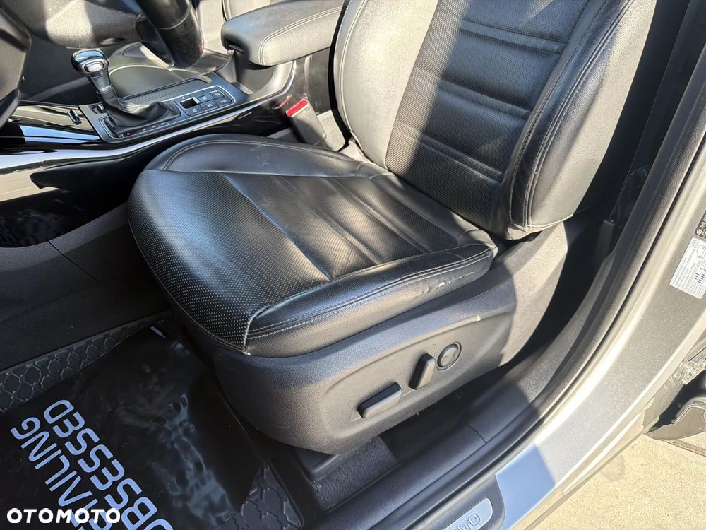 Kia Sorento 2.0 CRDI L - 13