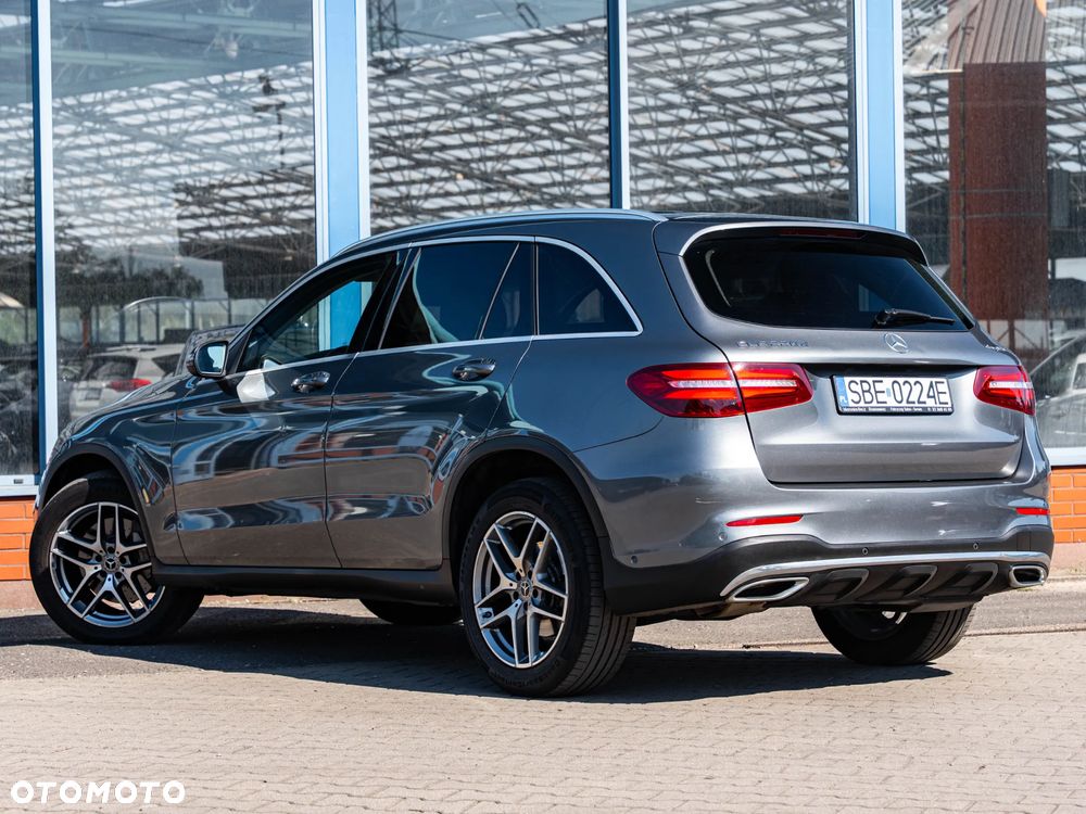 Mercedes-Benz GLC - 9