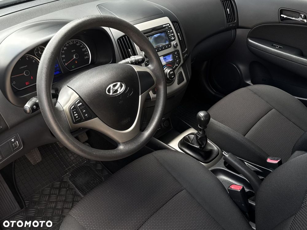 Hyundai i30 1.4 Classic - 10