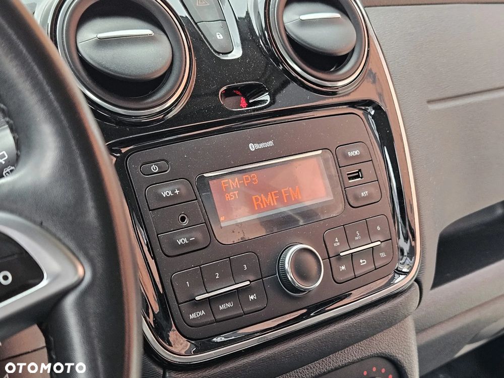 Dacia Dokker 1.6 SCe Stepway - 13