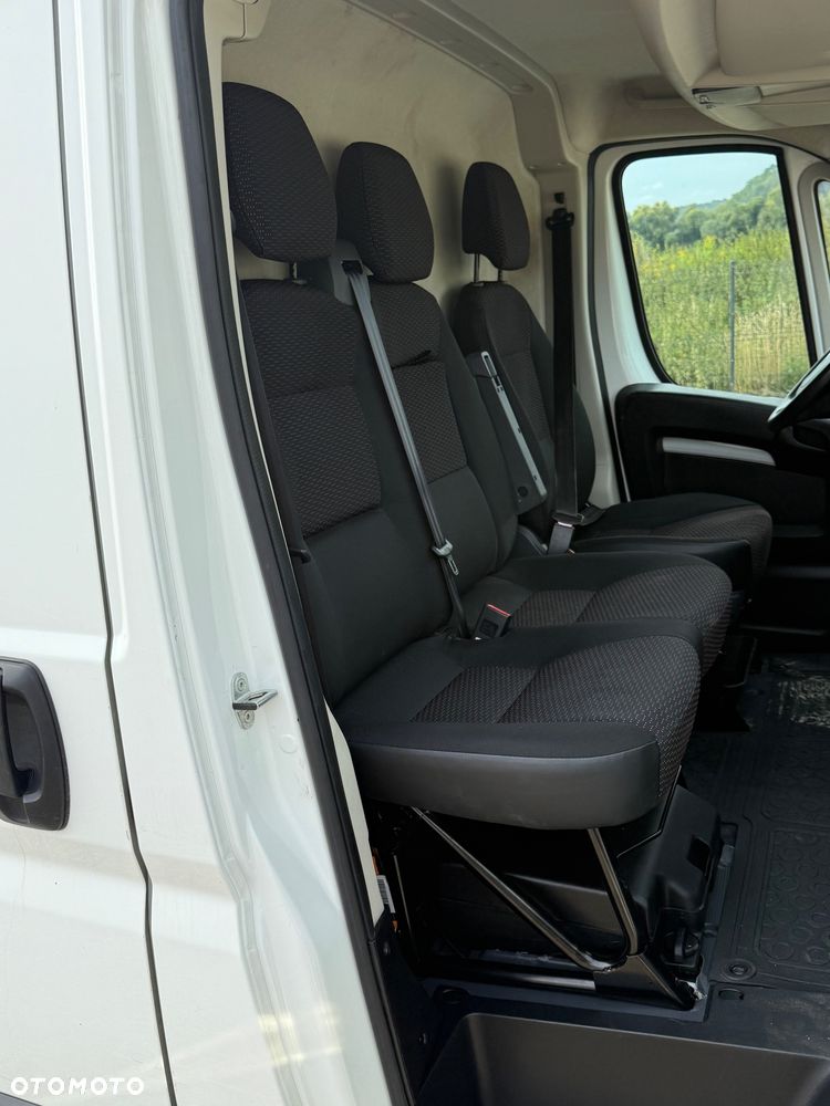 Citroën Jumper 2.2 HDI L2H2 średniak klima kamera Navi stan bdb - 7
