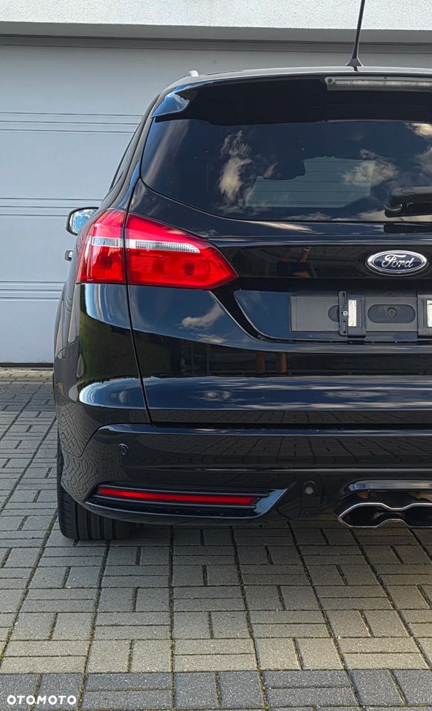 Ford Focus ST2 - 9