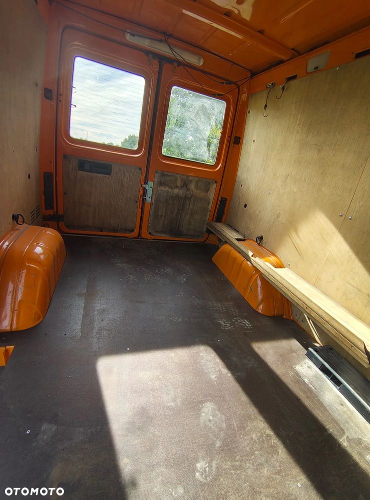 Mercedes-Benz SPRINTER - 7