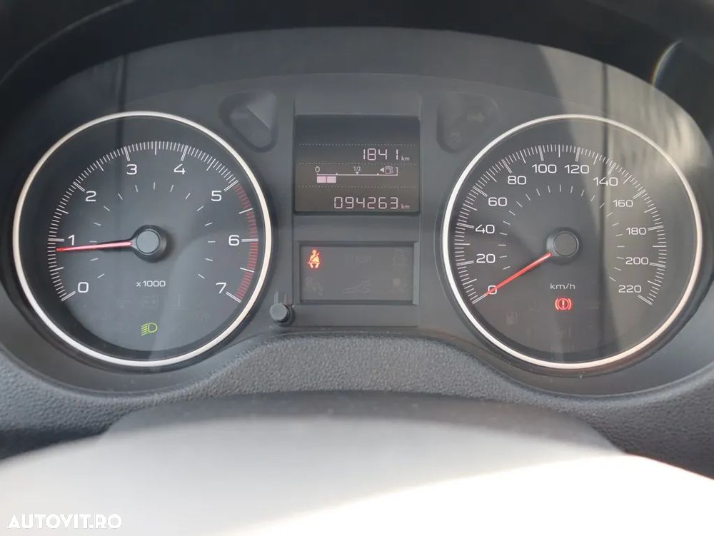 Peugeot 301 1.5 BlueHDI FAP Allure - 6