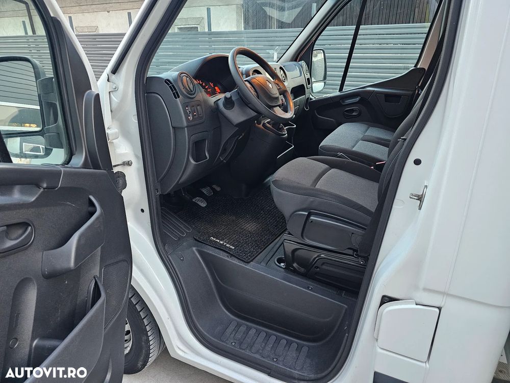 Renault Master - 17