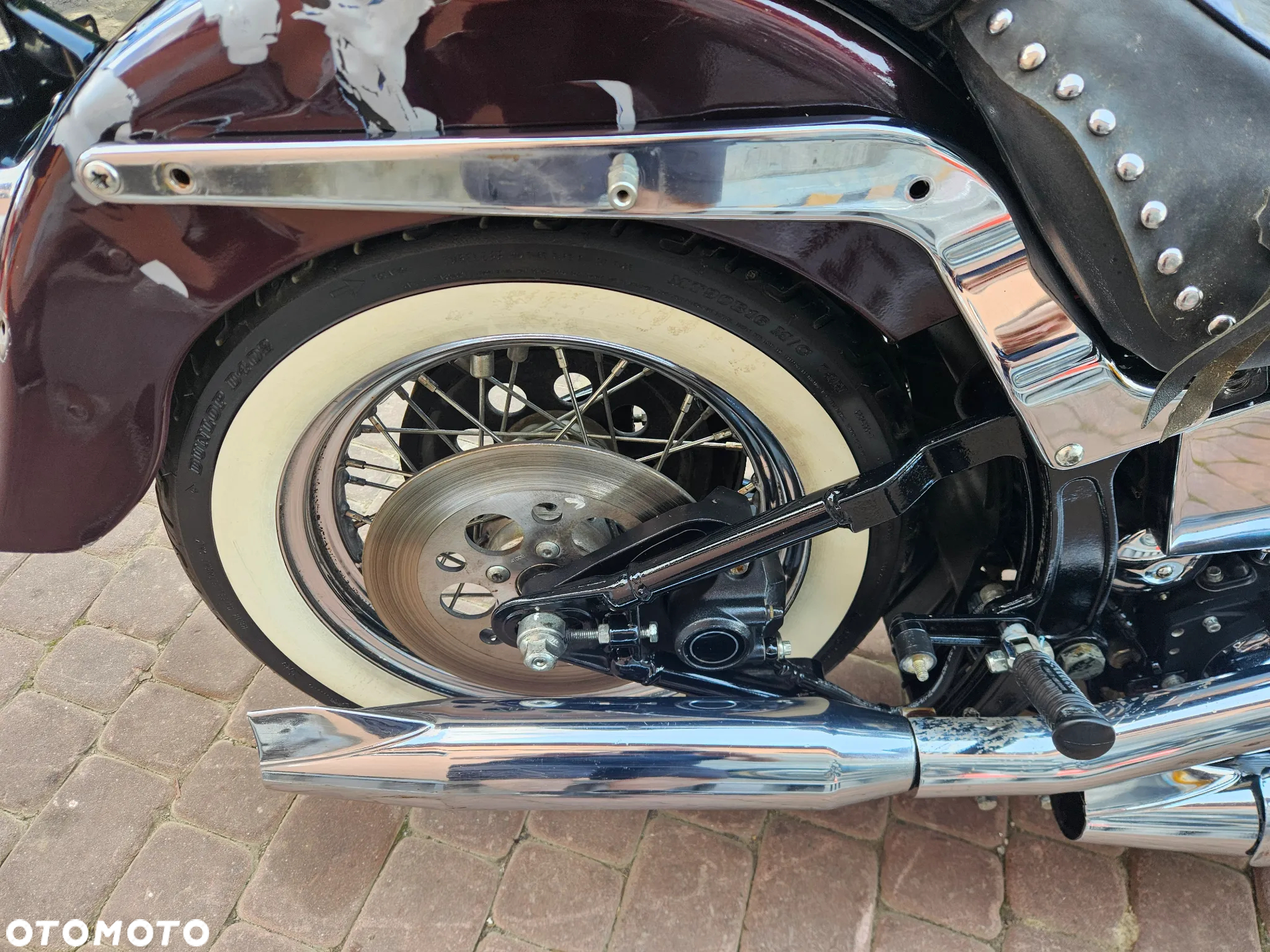 Harley-Davidson Softail Custom - 21