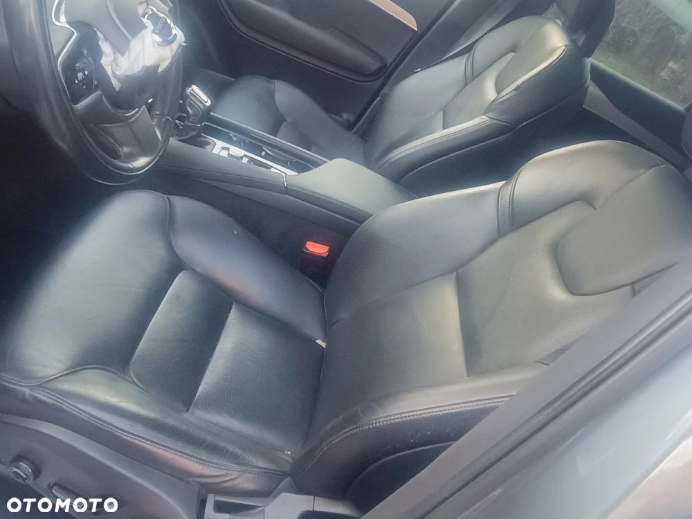 Volvo XC 90 T5 AWD Momentum 7os - 8