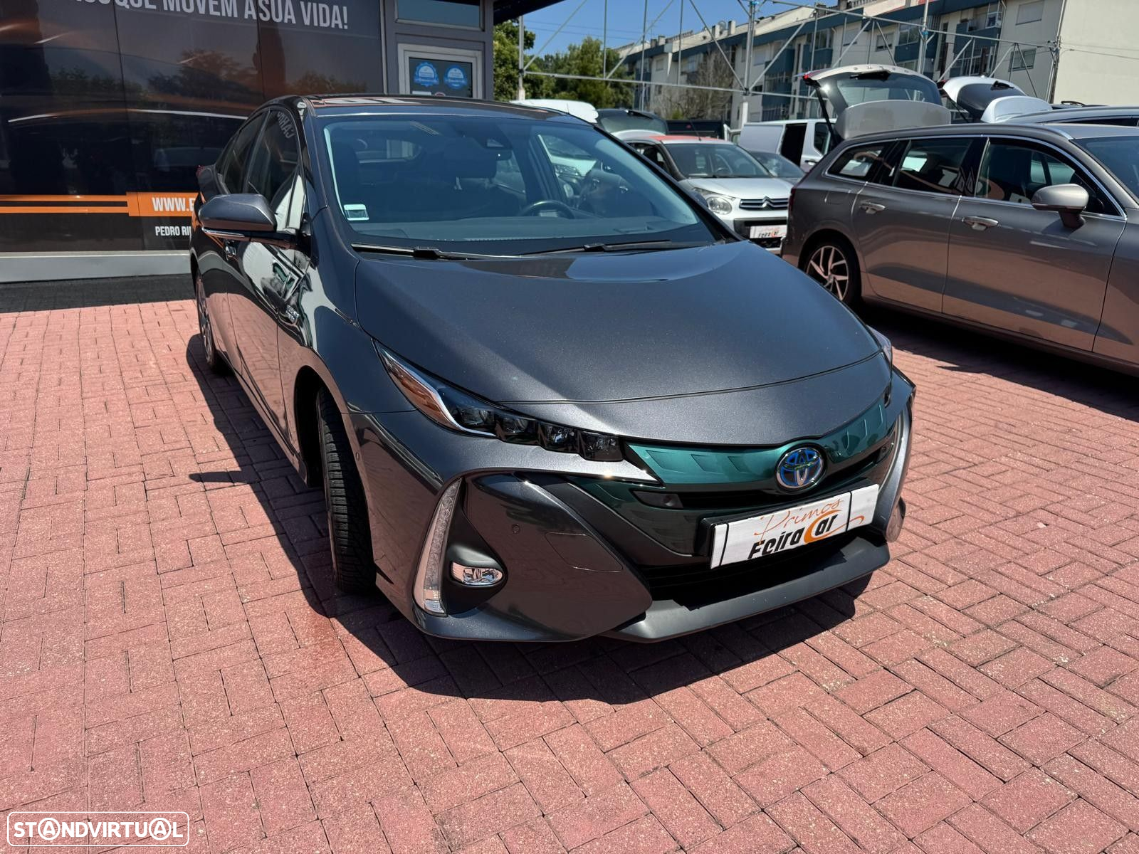Toyota Prius 1.8 Plug-In Premium - 3