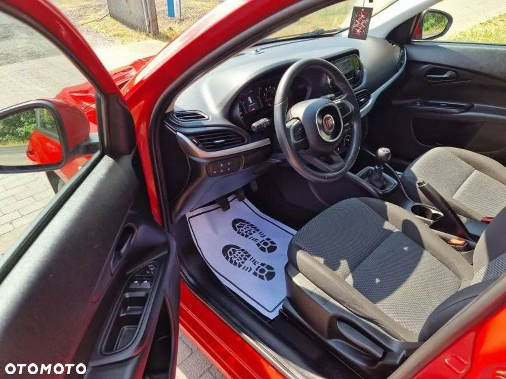 Fiat Tipo 1.4 16V Sport - 17