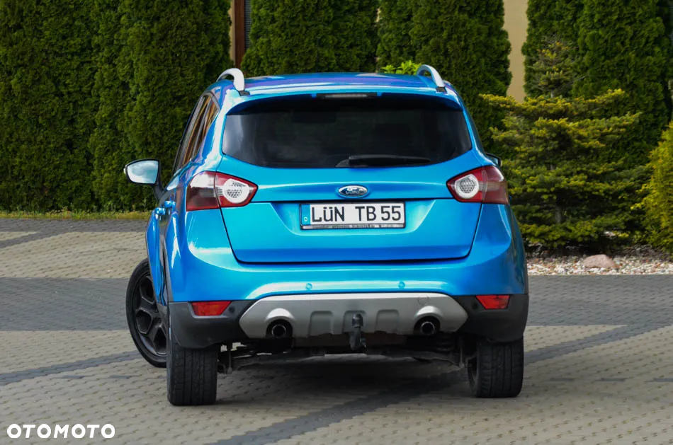 Ford Kuga 2.0 TDCi 2x4 Titanium - 8