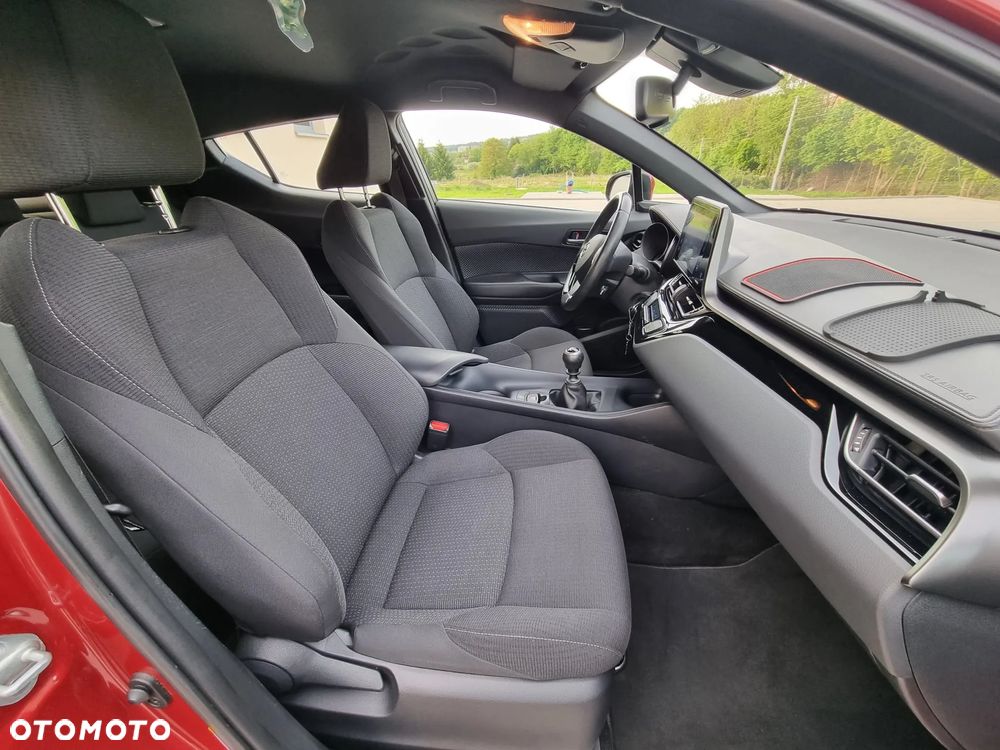 Toyota C-HR 1.2 T Premium - 11