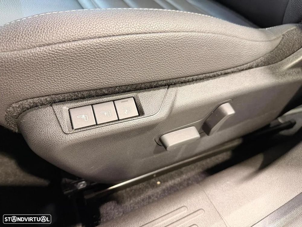 Jeep Avenger 1.2 GSE T3 Altitude - 36