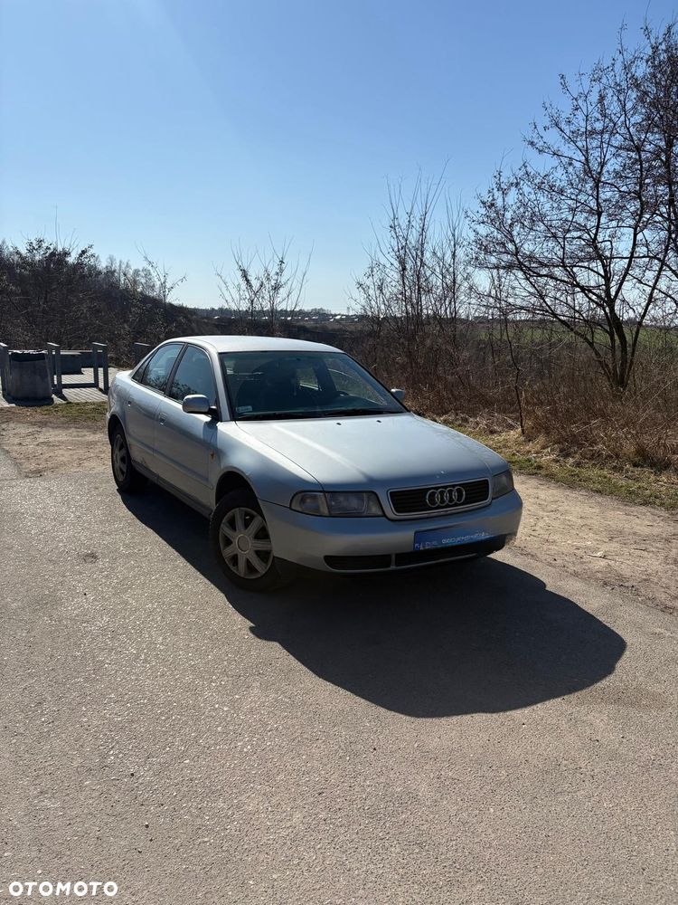 Audi A4 Limousine 1.9 TDI - 4