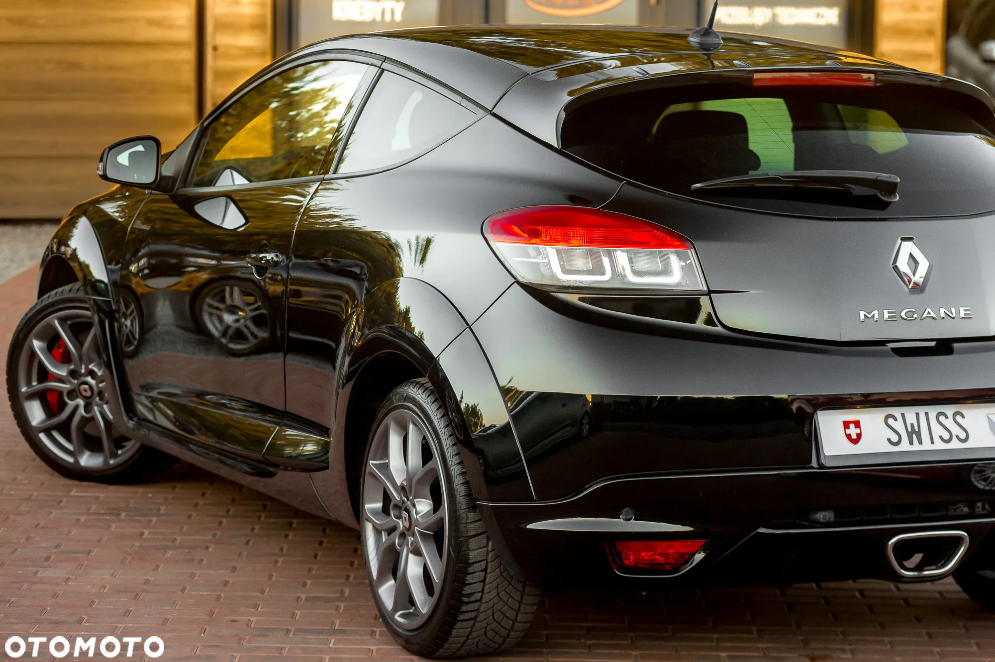 Renault Megane TCe 265 Coupe R.S Trophy - 8