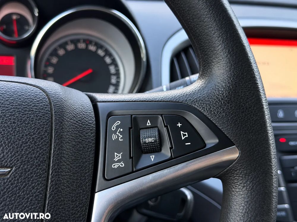 Opel Astra - 11