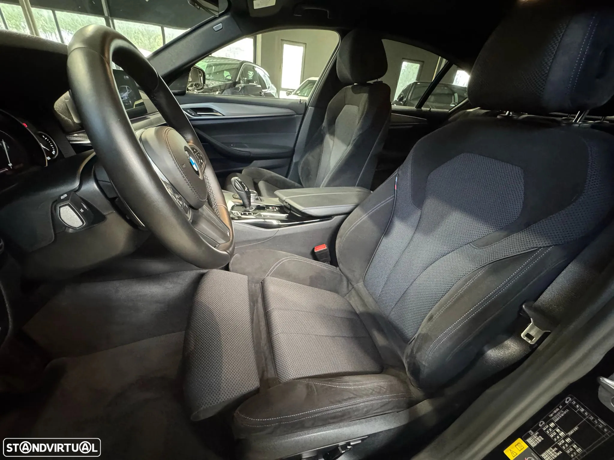 BMW 530 e iPerformance Pack M - 23