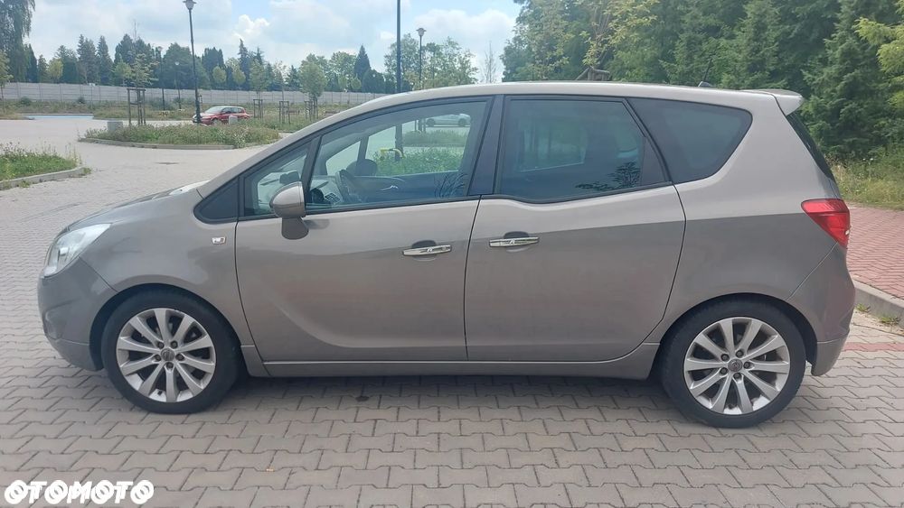 Opel Meriva 1.4 T Cosmo - 4