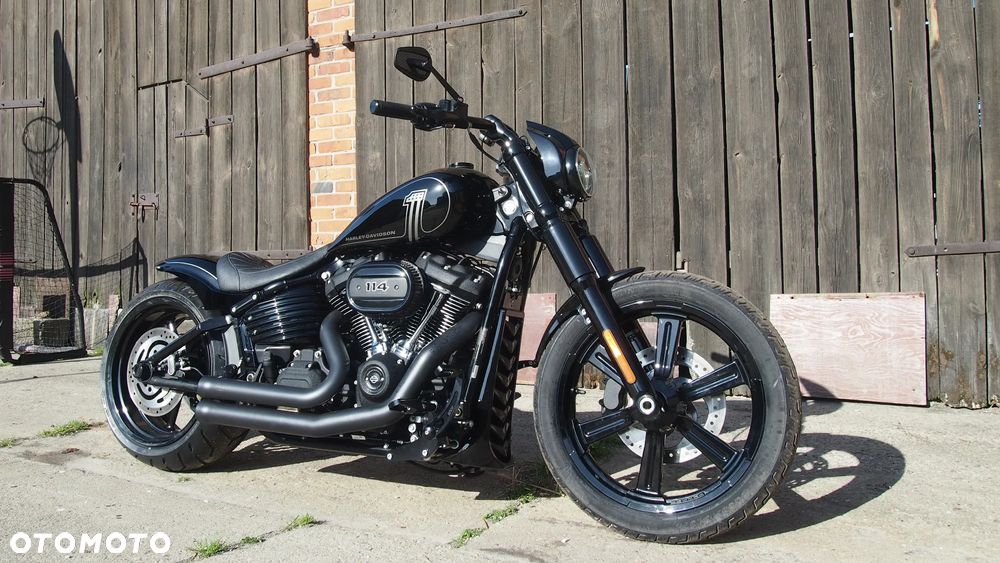 Harley-Davidson Softail Street Bob - 3
