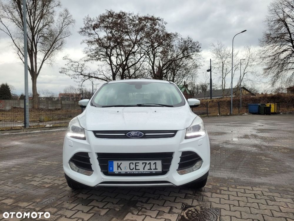 Ford Kuga 2.0 TDCi Titanium - 4