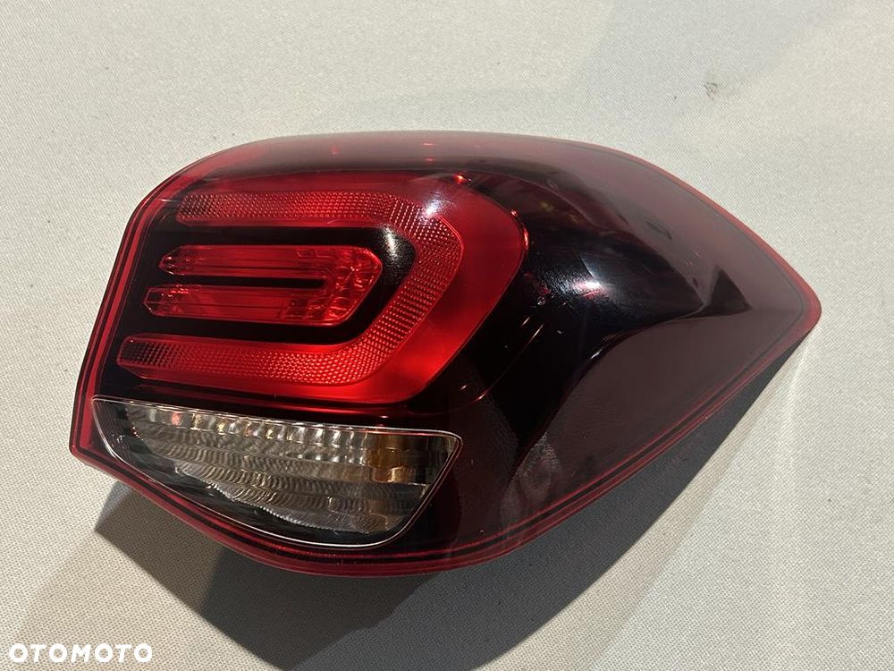 lampa prawa tył tylna Hyundai i20 II lift 92402-c8600 - 3