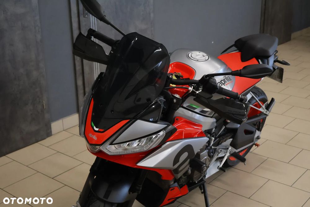 Aprilia Tuono - 19