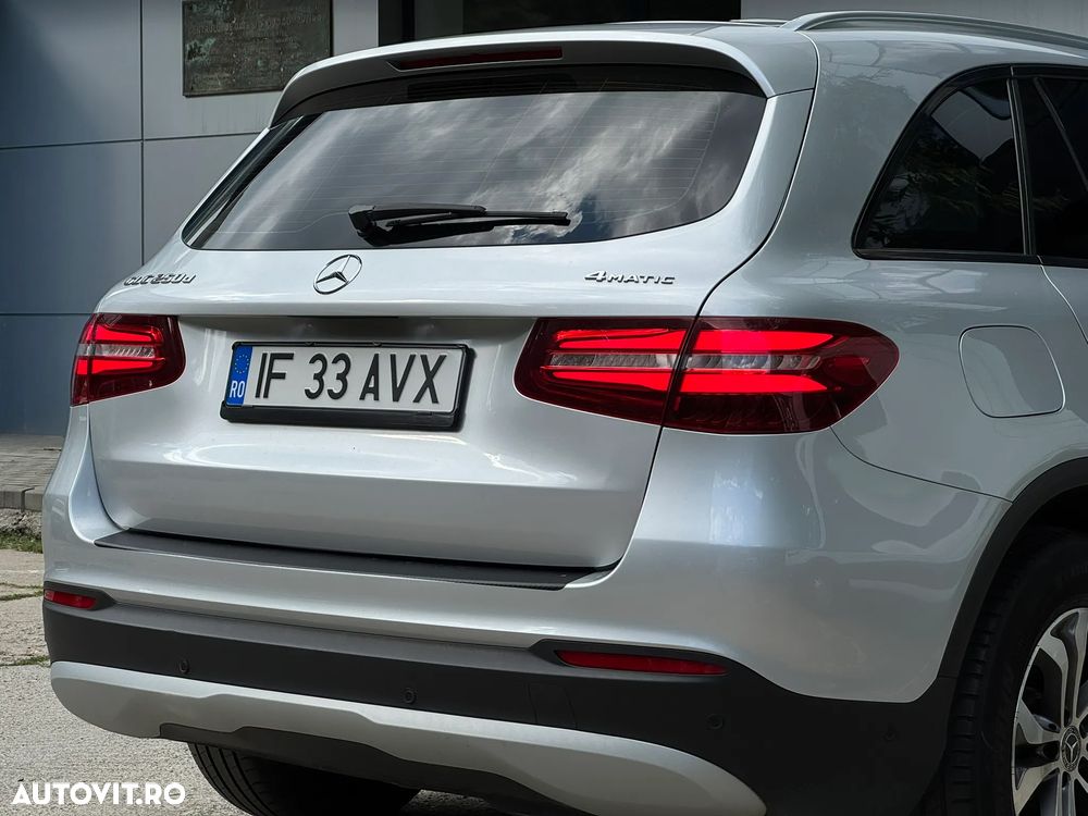 Mercedes-Benz GLC 250 d 4MATIC 9G-TRONIC - 9