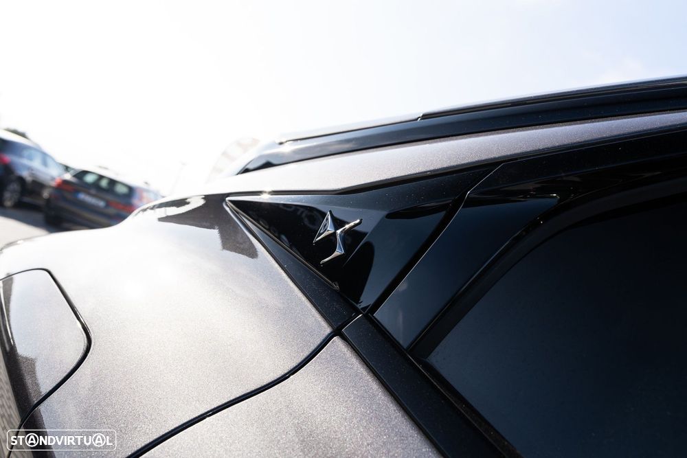 DS 4 E-Tense Performance Line EAT8 — fotografia 10