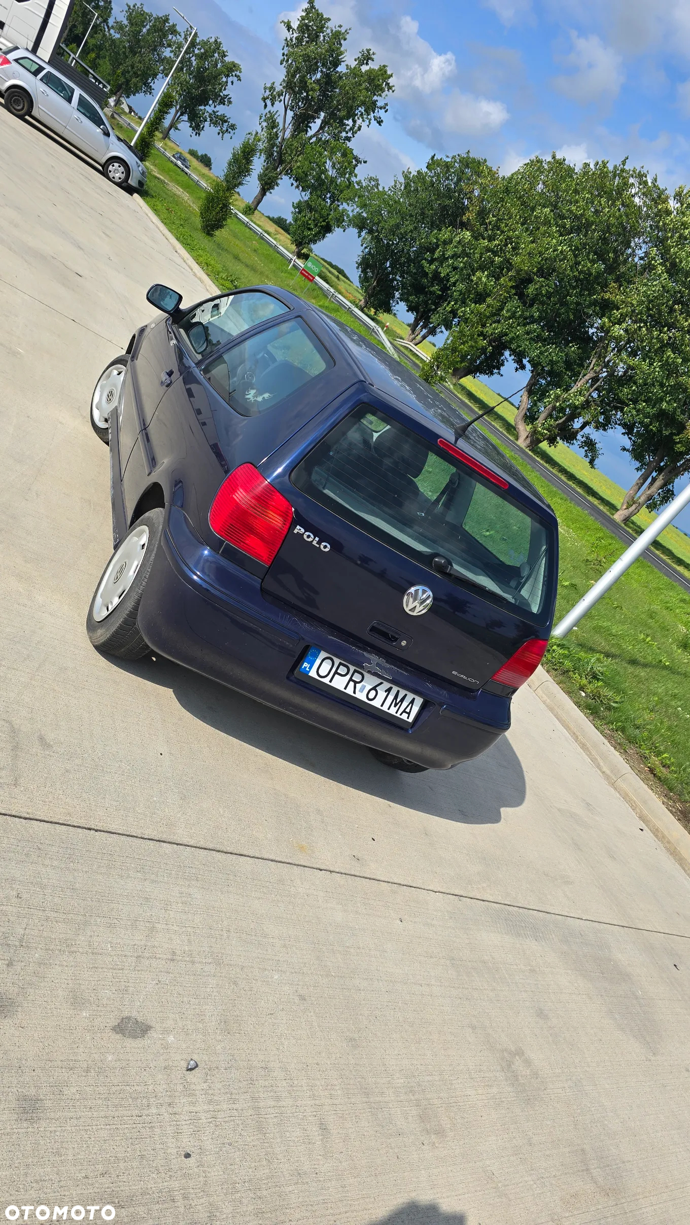 Volkswagen Polo 1.0 Basis - 4
