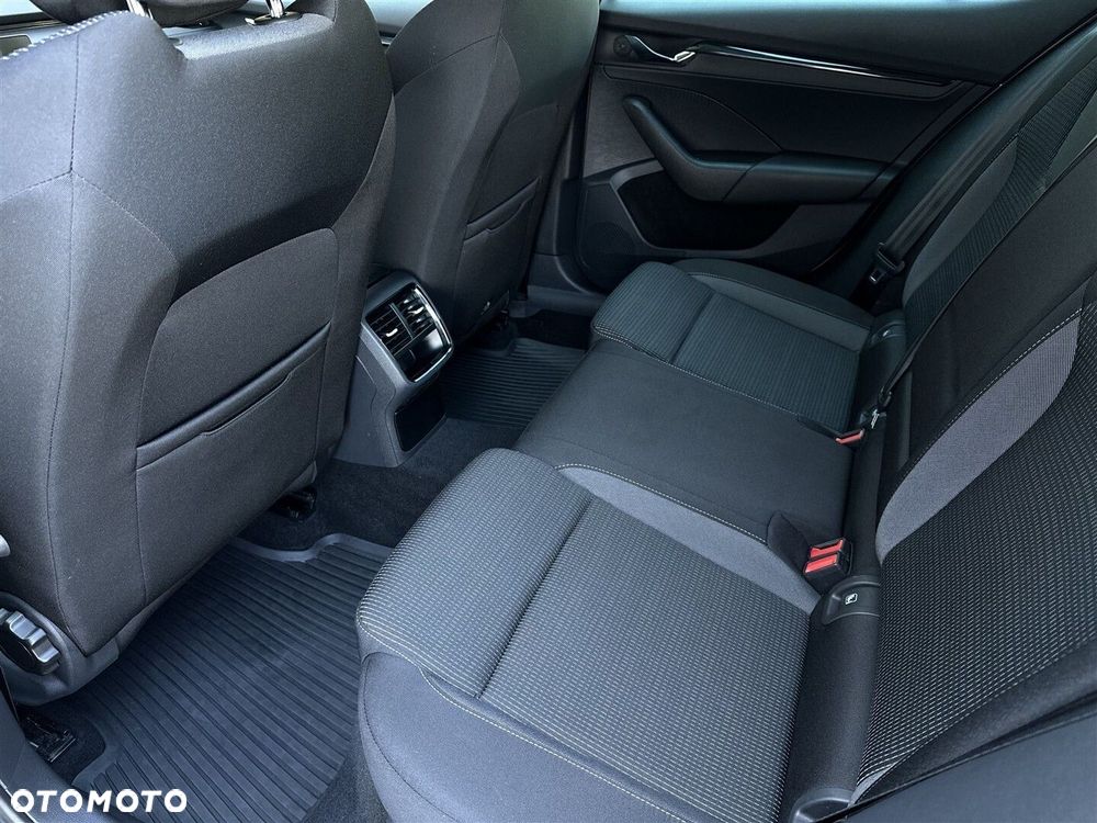 Skoda Octavia 1.5 TSI ACT Ambition - 13