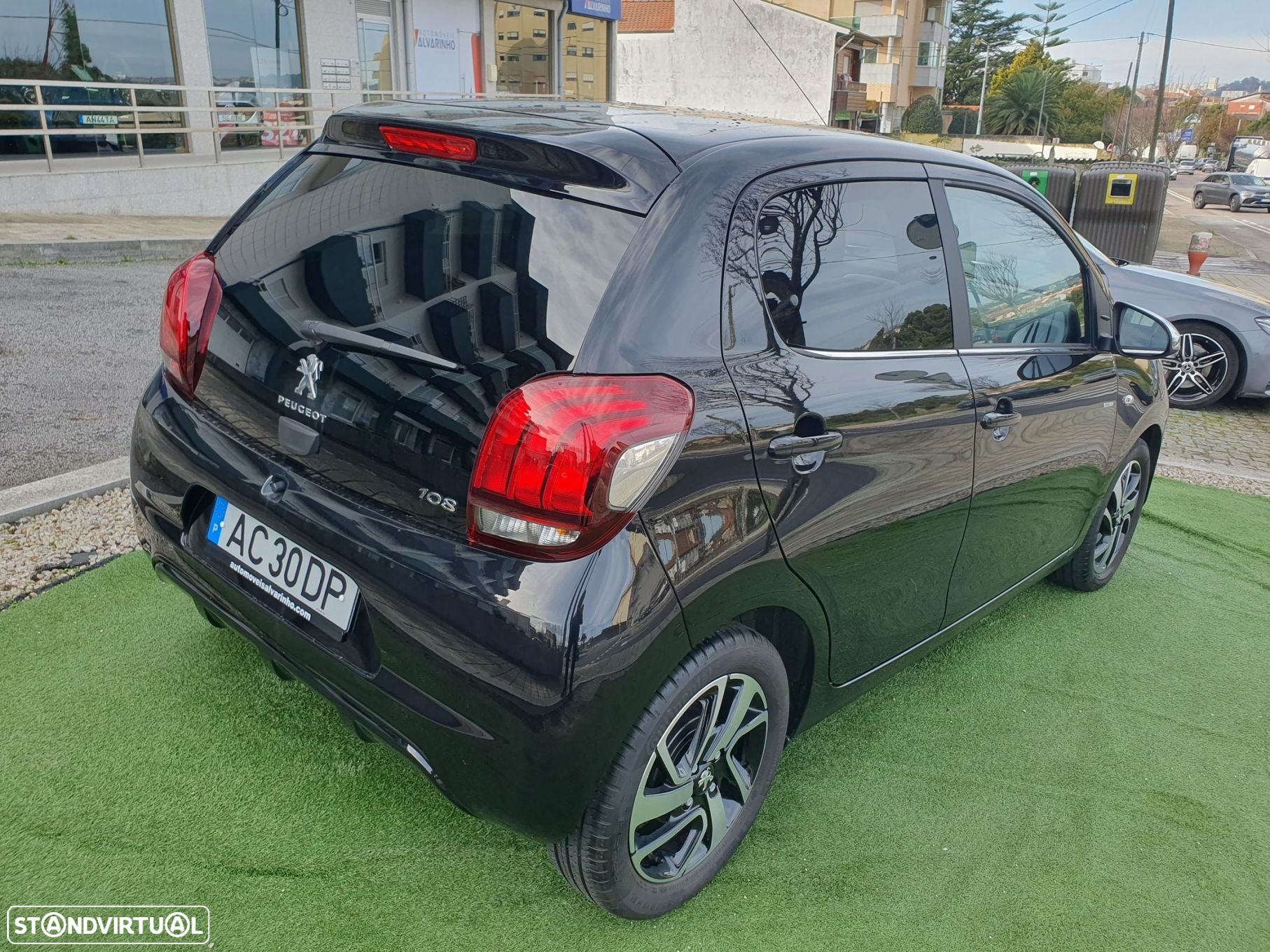 Peugeot 108 1.0 VTi Style - 24