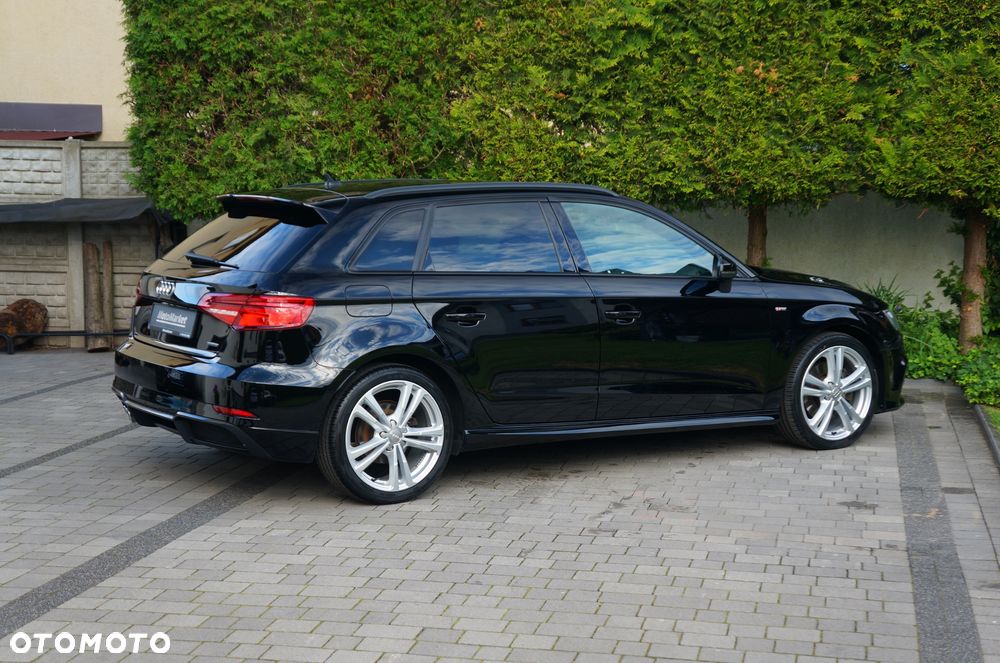 Audi A3 Sportback 2.0 TDI (clean diesel) quattro S tronic S line Sportpaket - 13