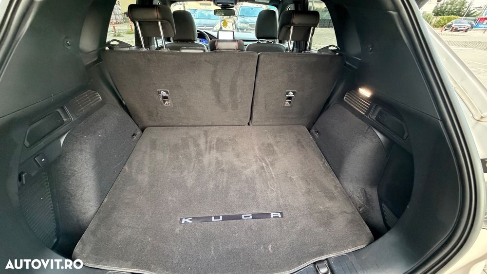 Ford Kuga - 17