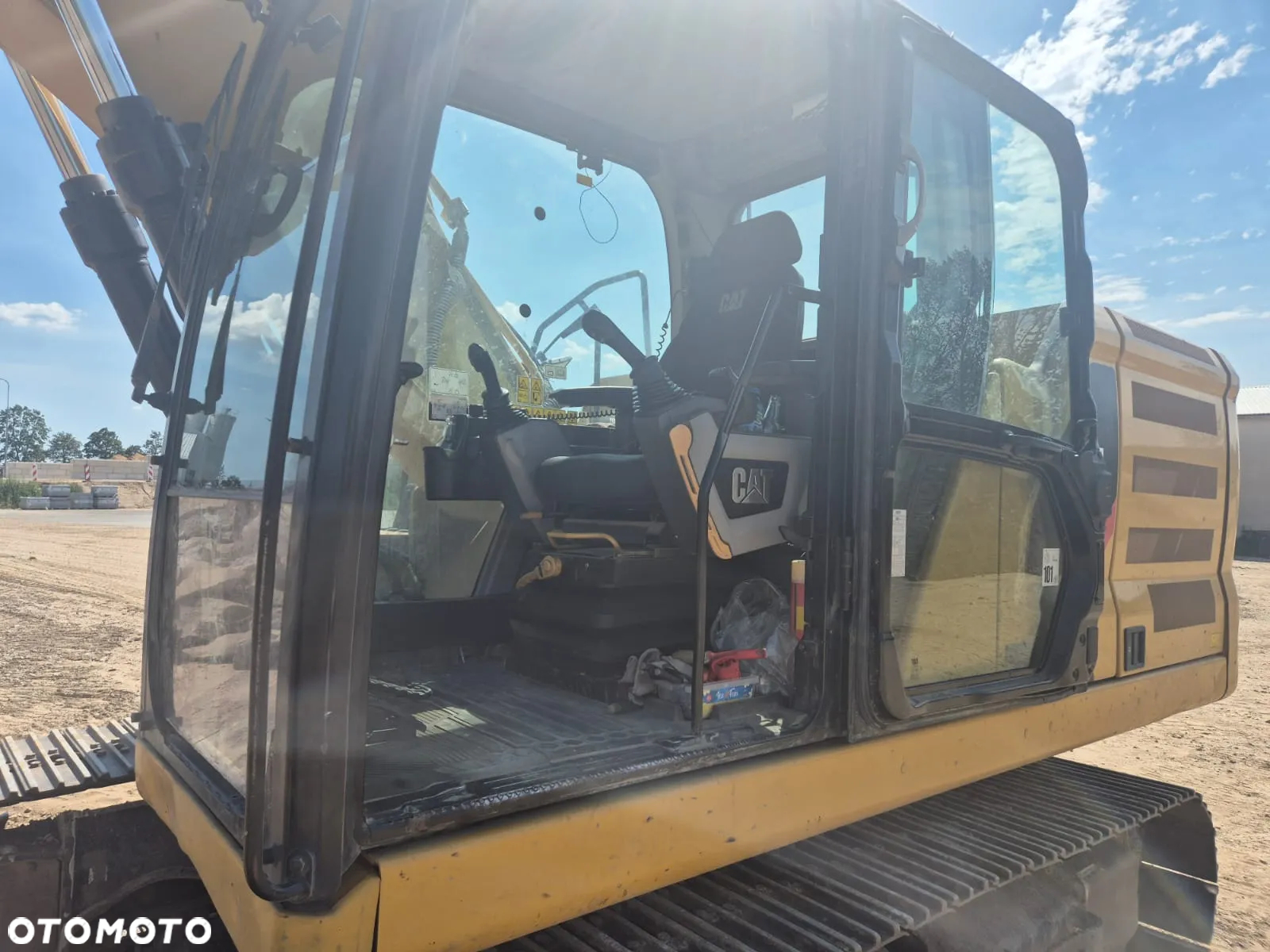 Caterpillar 320 - 6